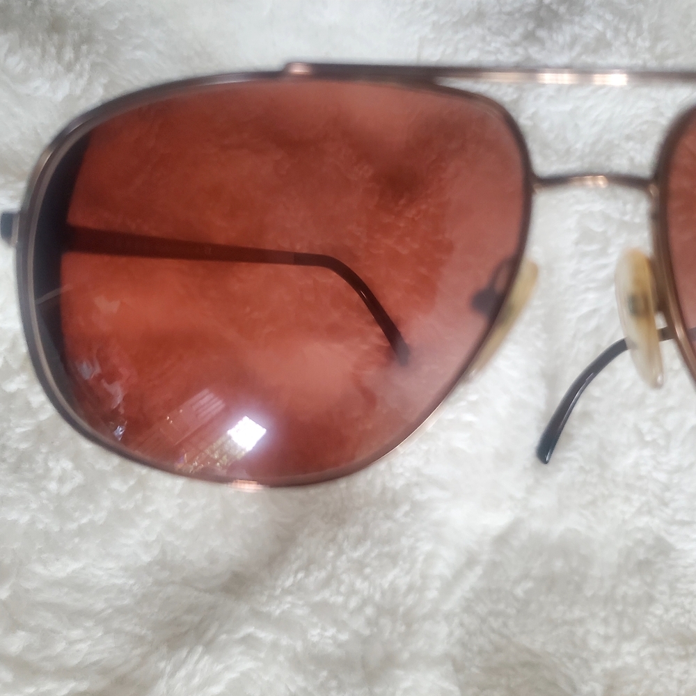 Prada sunglasses - Picture 2 of 11